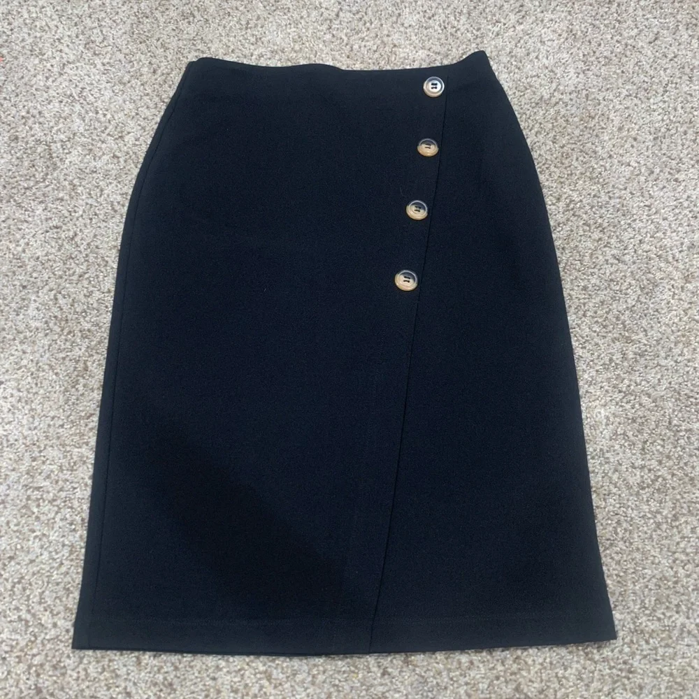 Women’s Business Skirt